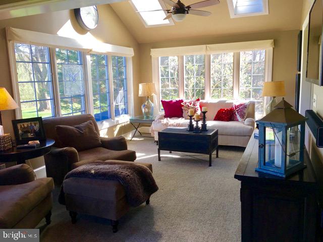 2457 Raleigh Drive Lancaster, PA 17601 - Photo 10 of 28 Gallery Image 10