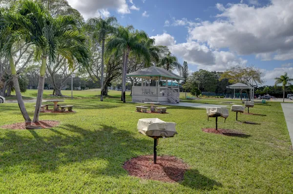 $1,350 | 181 Tilford I, Deerfield Beach, FL 33442