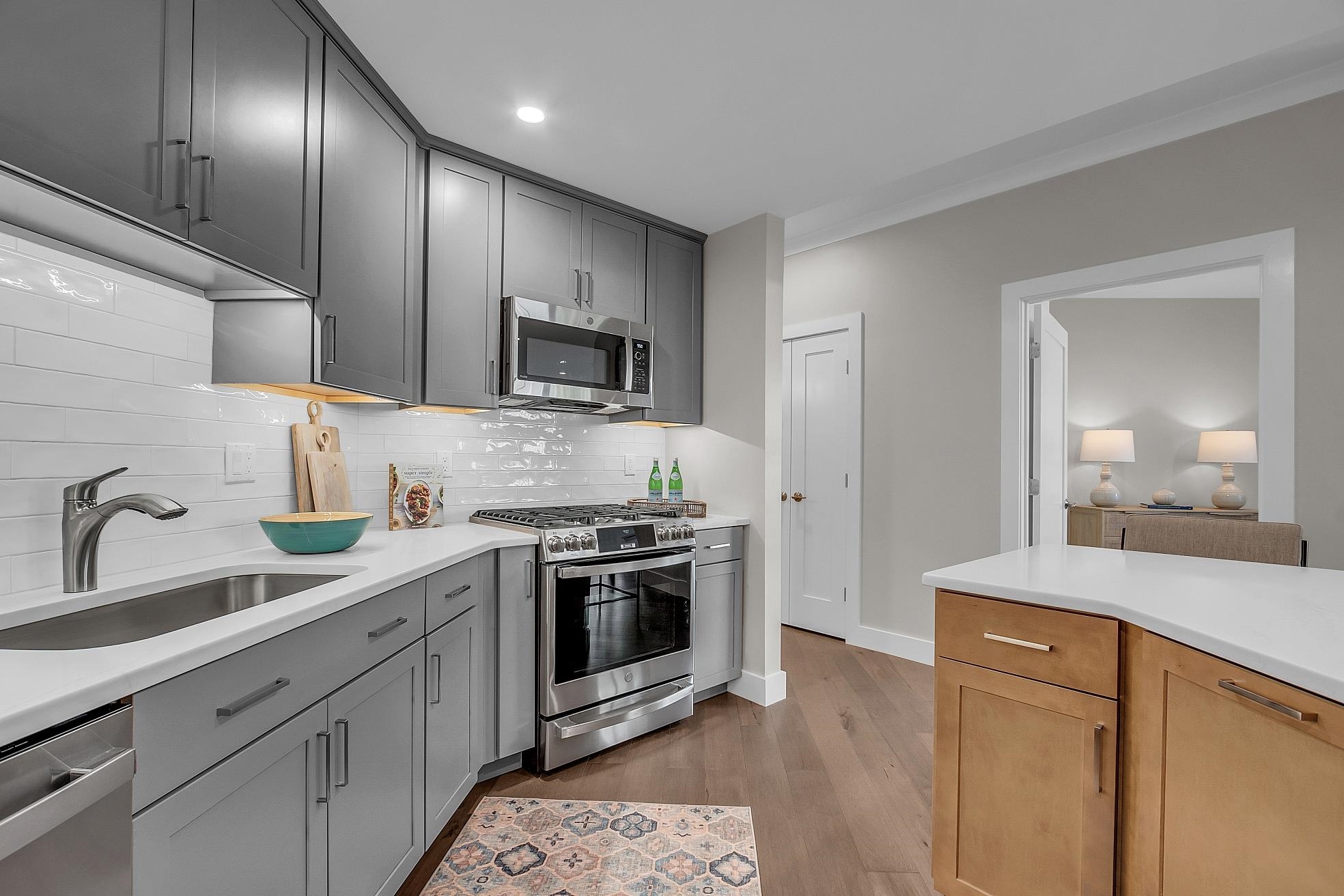 55 Pointe Place, Unit 107 Dover, NH 03820 - Photo 10 of 44 Gallery Image 10