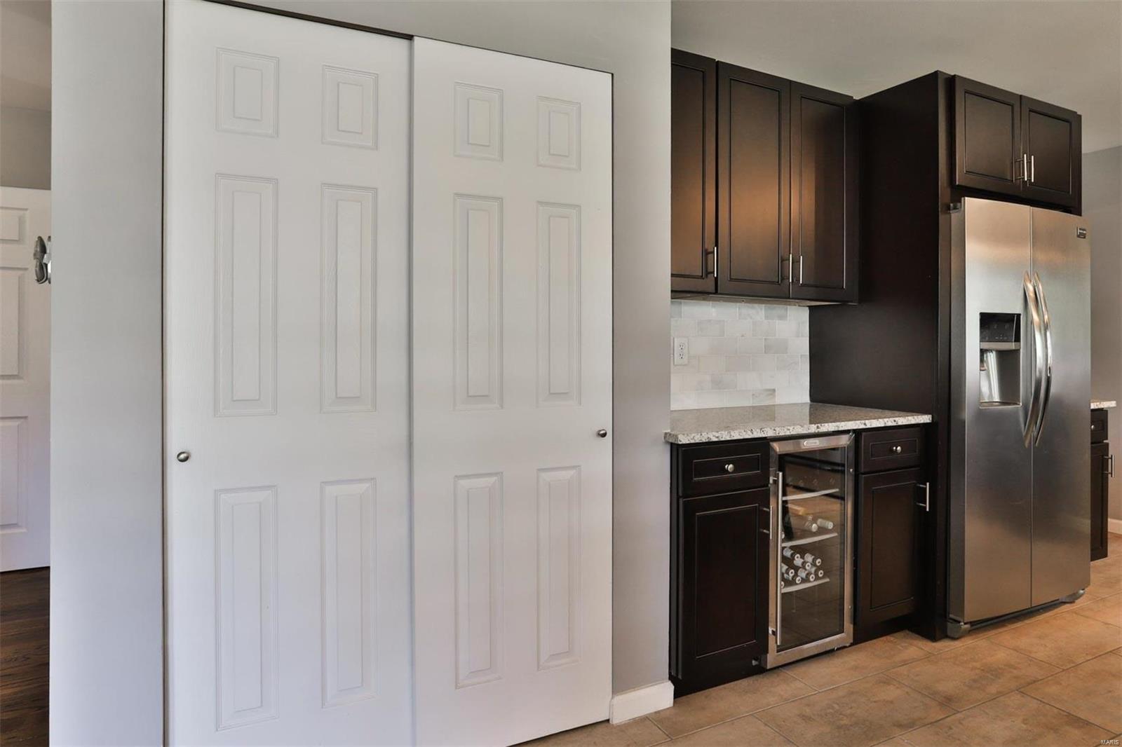 1175 North Berry Road St. Louis, MO 63122 - Photo 10 of 28 Gallery Image 10