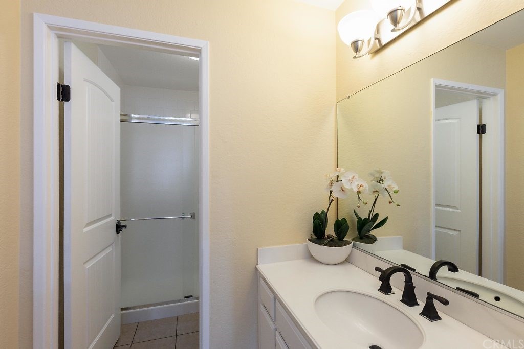 1614 Hemlock Circle Corona, CA 92879 - Photo 23 of 41