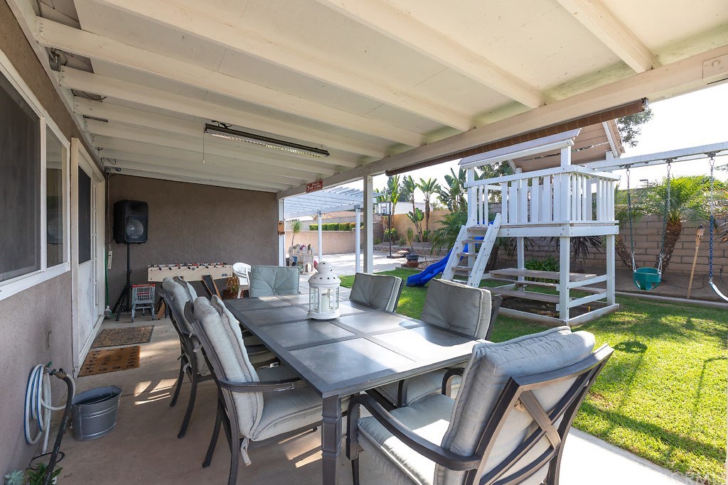 1614 Hemlock Circle Corona, CA 92879 - Photo 26 of 41