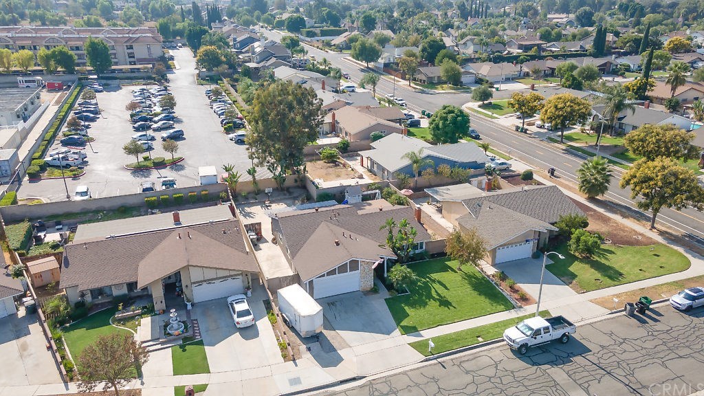 1614 Hemlock Circle Corona, CA 92879 - Photo 36 of 41