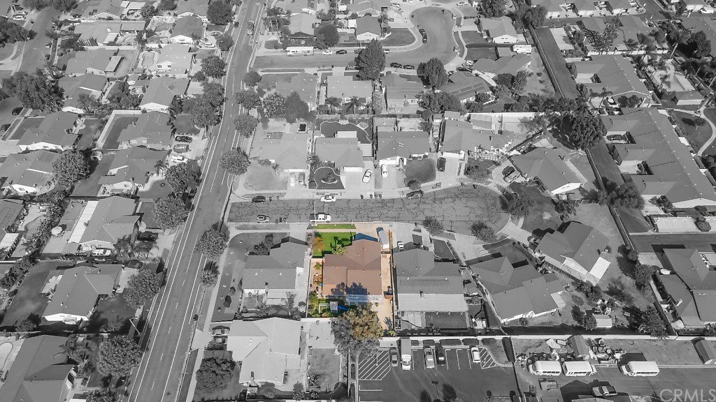 1614 Hemlock Circle Corona, CA 92879 - Photo 38 of 41