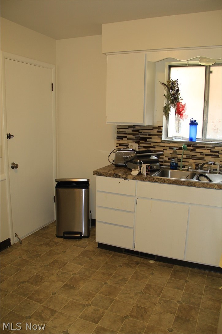 597-599 Baldwin Road Akron, OH 44312 - Photo 4 of 10 Gallery Image 4