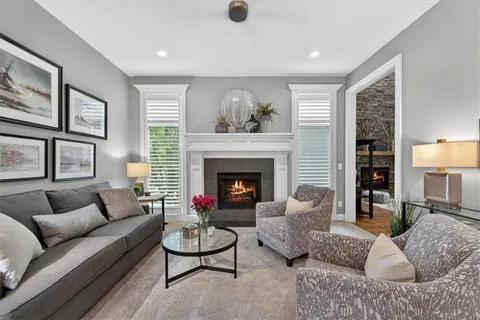 $750,000 | 9109 West 156th Place, Overland Park, KS 66221