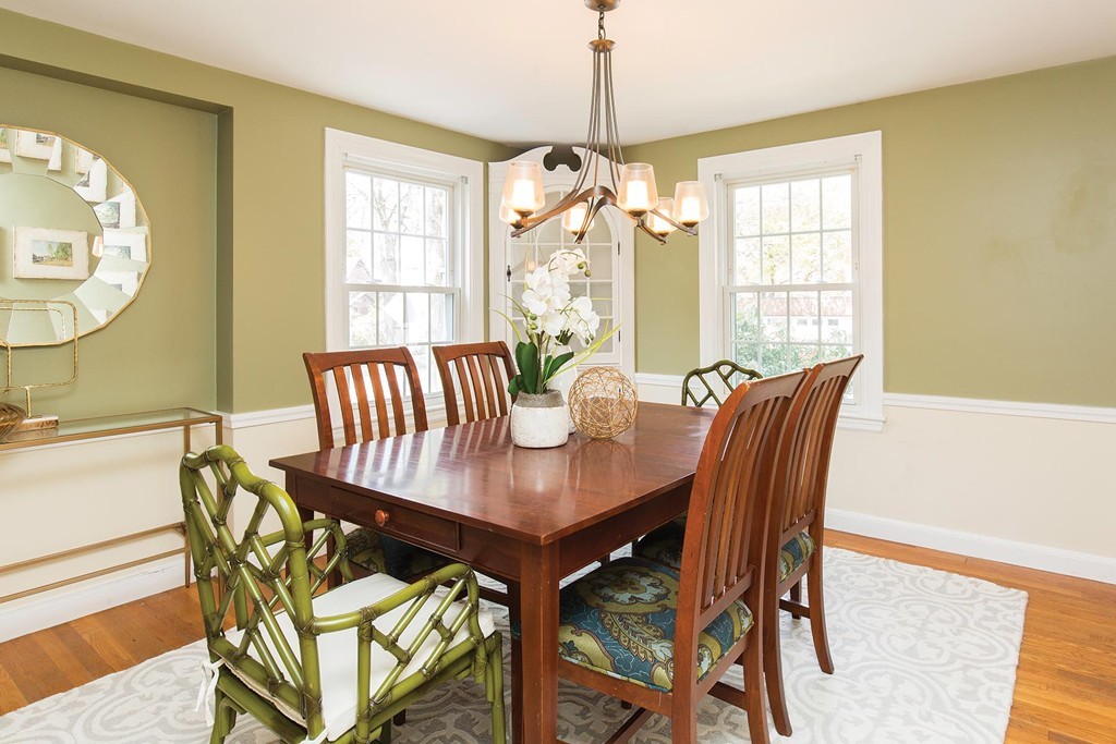 24 Grassmere Road Brookline, MA 02467 - Photo 3 of 9 Gallery Image 3