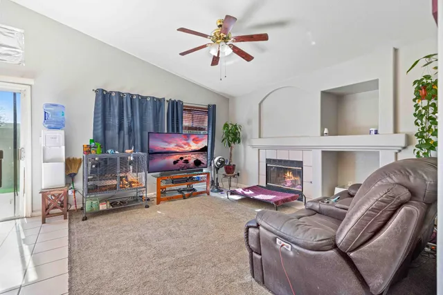 $465,000 | 5208 San Tropez Drive, Salida, CA 95368