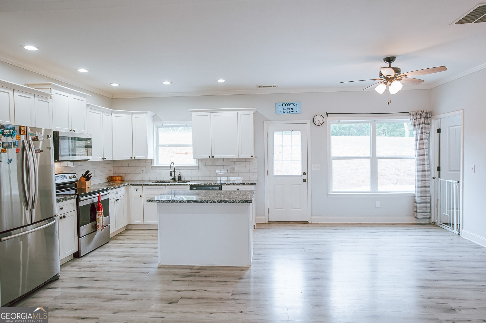 223 Middle Fork Lane Carnesville, GA 30521 - Photo 5 of 27