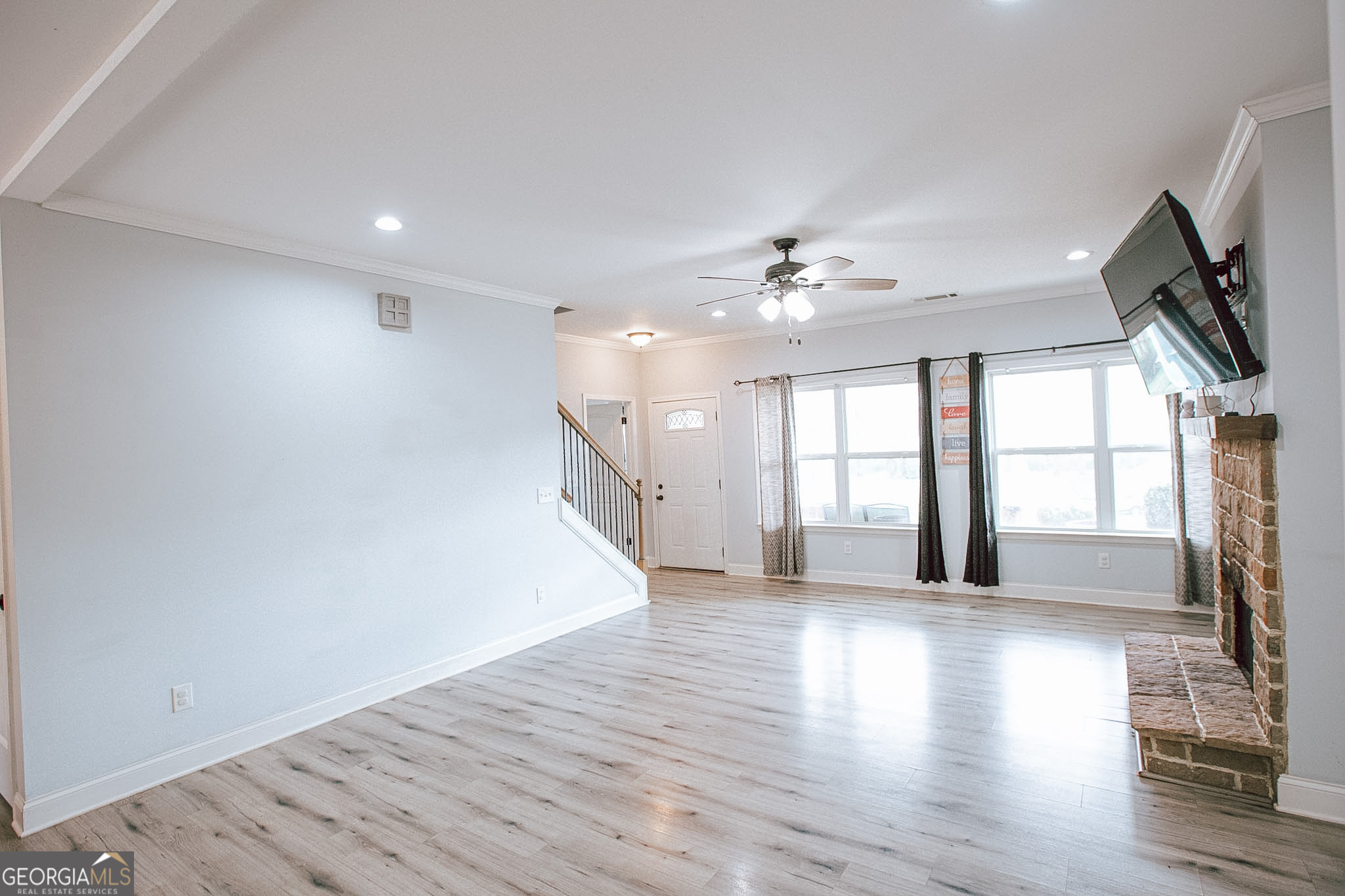 223 Middle Fork Lane Carnesville, GA 30521 - Photo 9 of 27