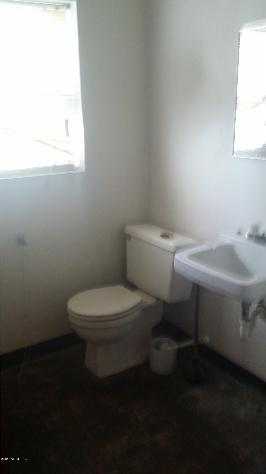 7005 Keithan Road Jacksonville, FL 32220 - Photo 7 of 14 20150206_133809 (1)