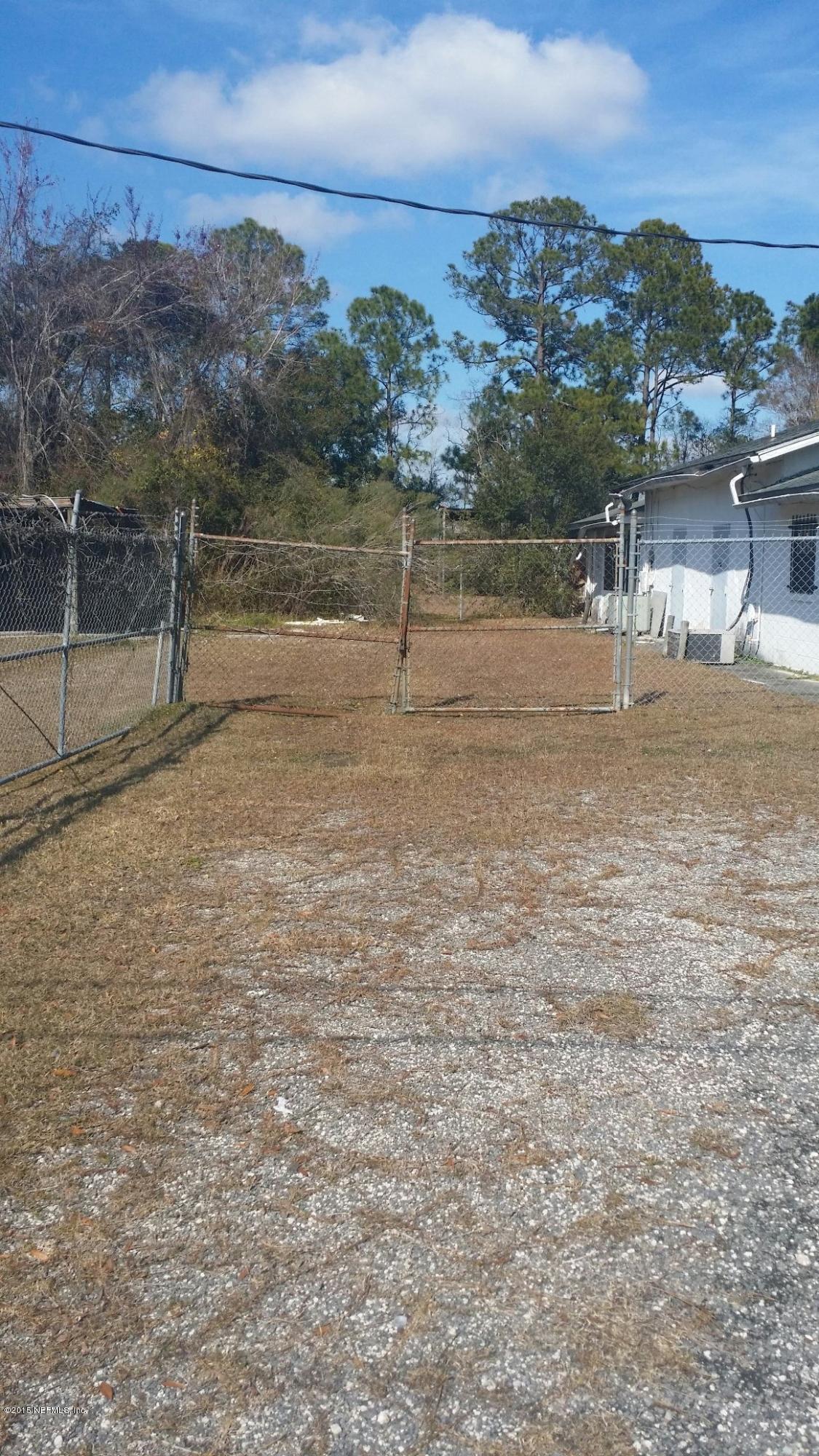 7005 Keithan Road Jacksonville, FL 32220 - Photo 10 of 14 20150206_134926