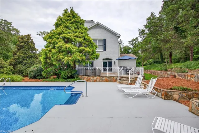 $1,649,000 | 4141 Shattalon Drive, Winston-Salem, NC 27106