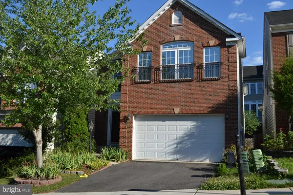 $4,050 | 8560 Barrow Furnace Lane, Lorton, VA 22079