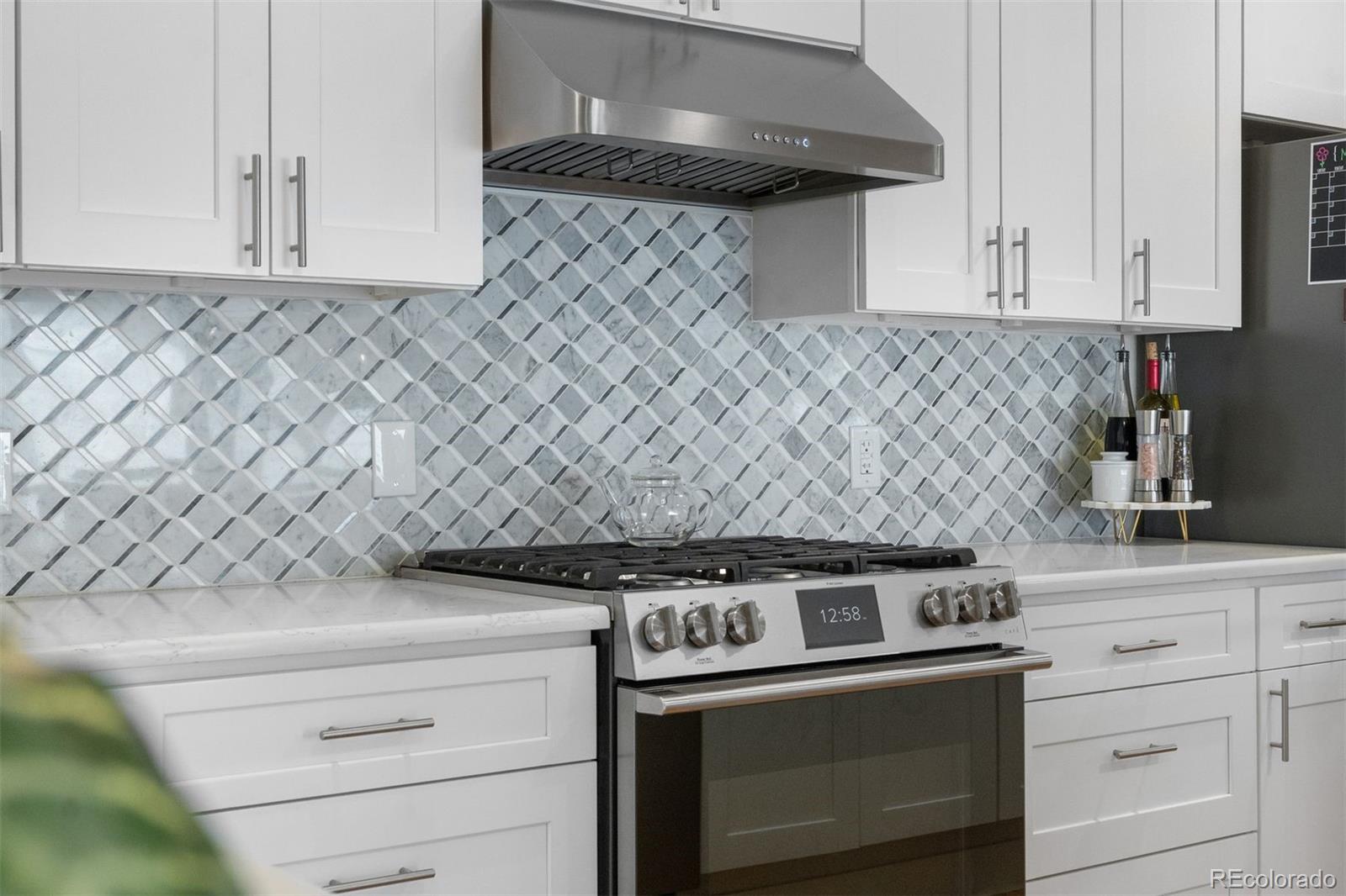 7155 East Exposition Avenue Denver, CO 80224 - Photo 7 of 41