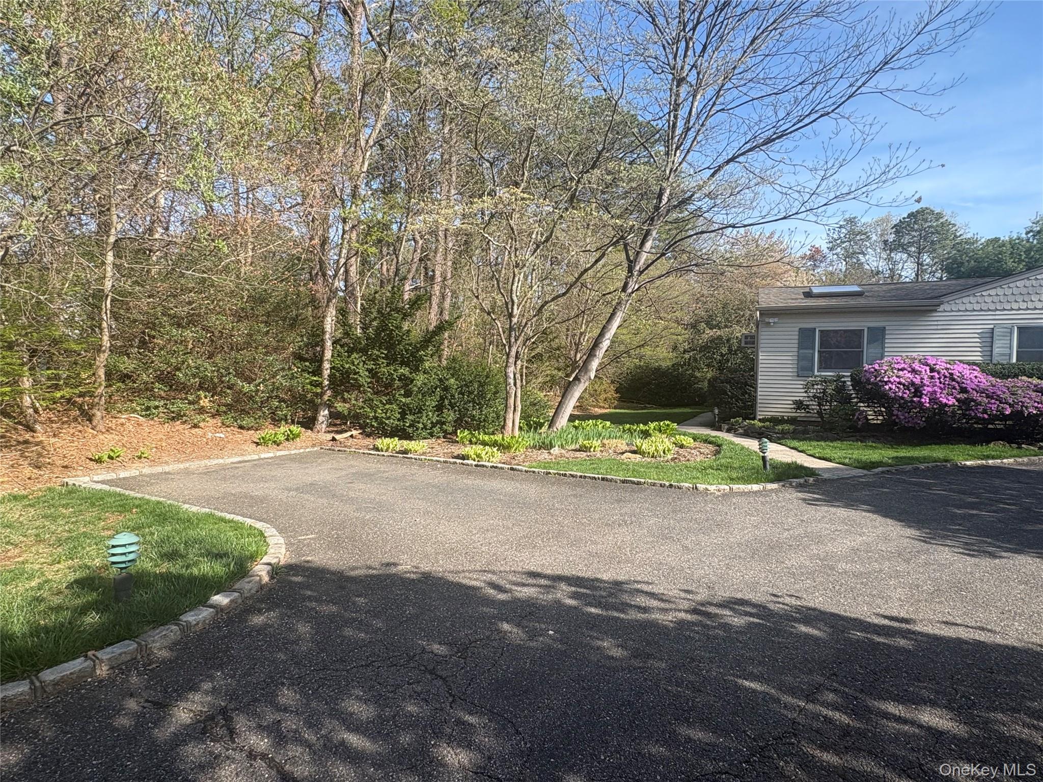 54 Old Brook Road Dix Hills, NY 11746 - Photo 13 of 15