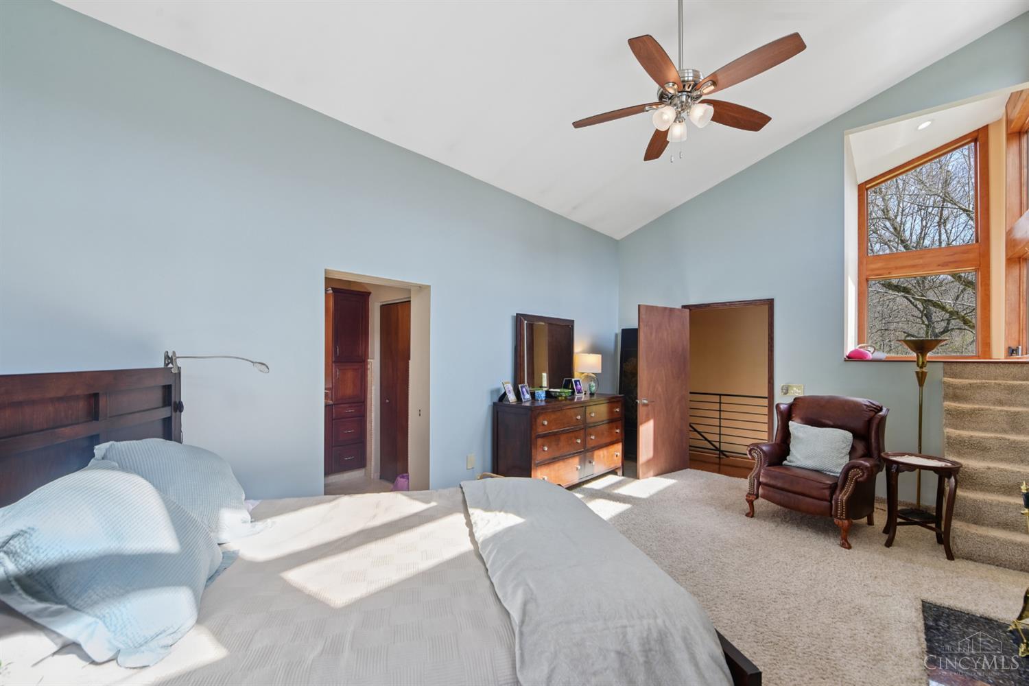 1681 Van Blaricum Road Cincinnati, OH 45233 - Photo 10 of 49
