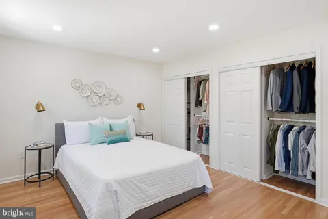 $1,139,990 | 815 Woodley Drive, Rockville, MD 20850