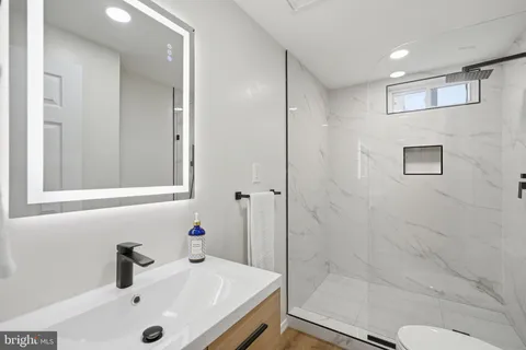 $1,139,990 | 815 Woodley Drive, Rockville, MD 20850