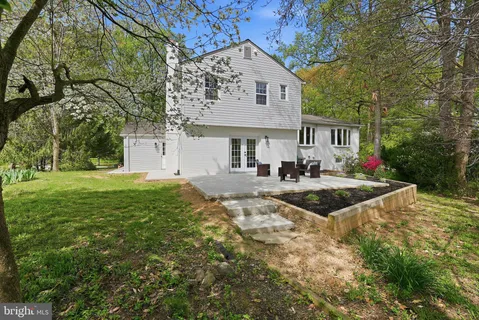 $1,139,990 | 815 Woodley Drive, Rockville, MD 20850