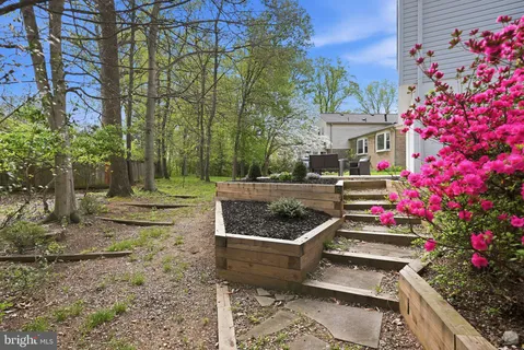 $1,139,990 | 815 Woodley Drive, Rockville, MD 20850