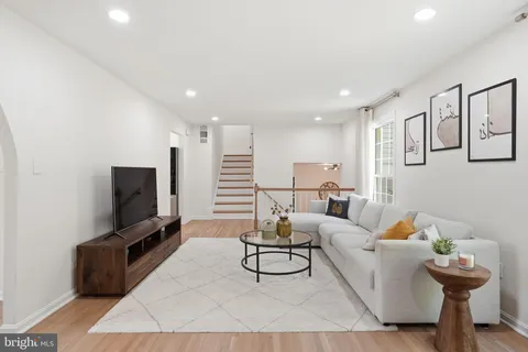 $1,139,990 | 815 Woodley Drive, Rockville, MD 20850