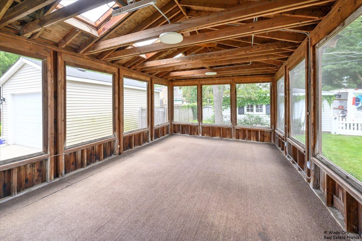 420 North Wille Street Mount Prospect, IL 60056 - Photo 21 of 28 a view of an empty room with windows