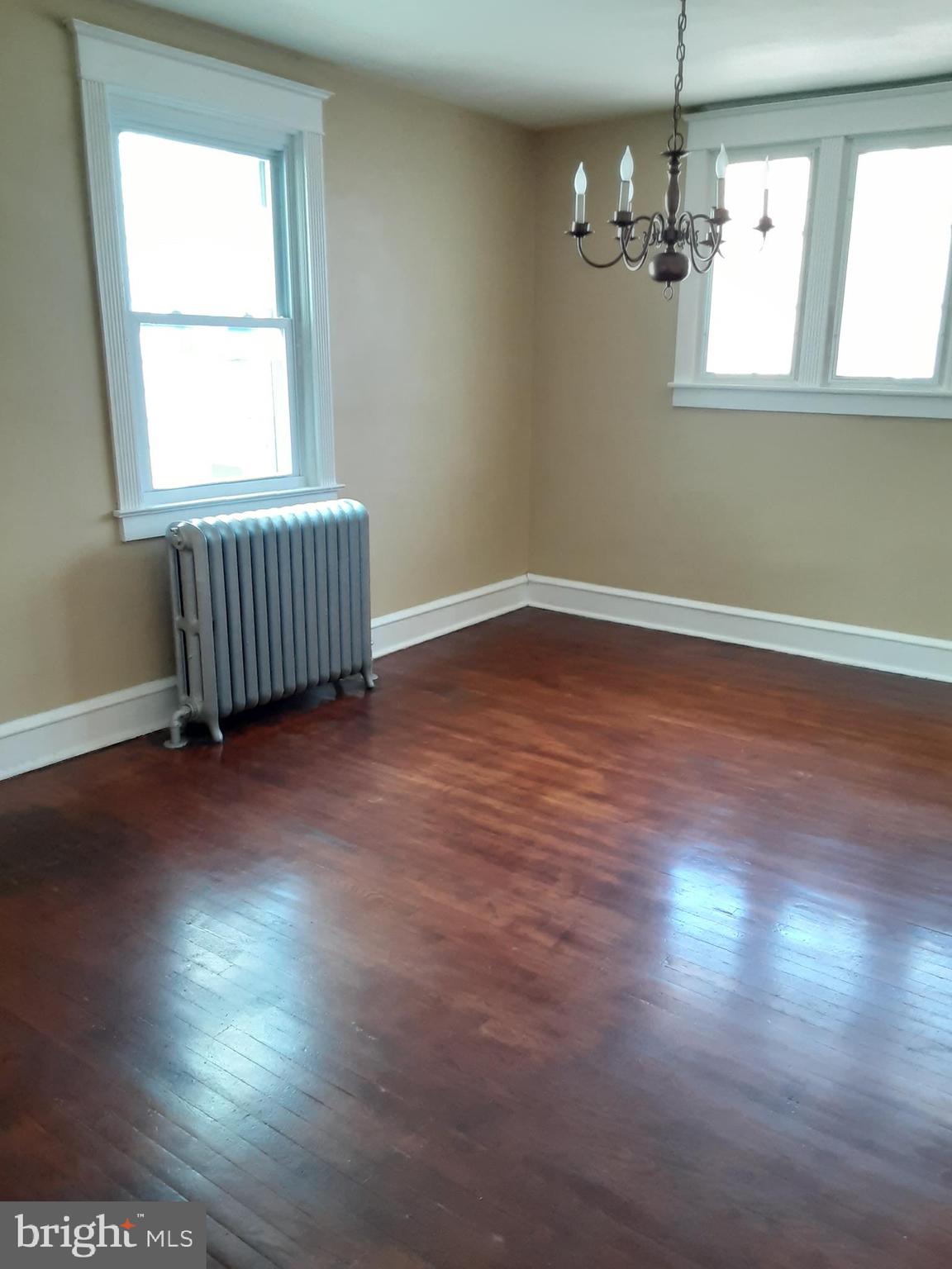 205 Shirley Road Upper Darby, PA 19082 - Photo 11 of 31 Dining Room