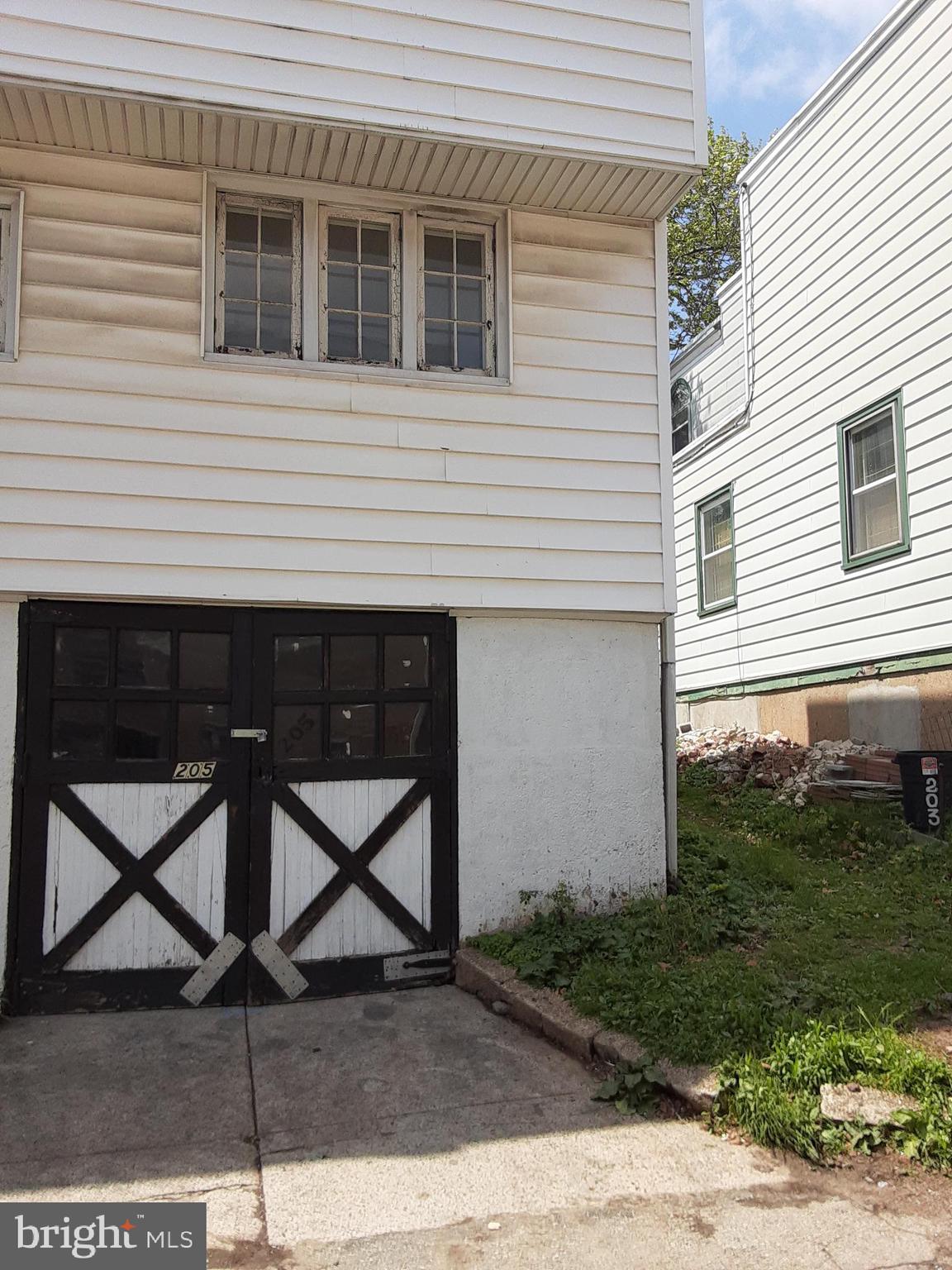 205 Shirley Road Upper Darby, PA 19082 - Photo 31 of 31 Rear Exterior