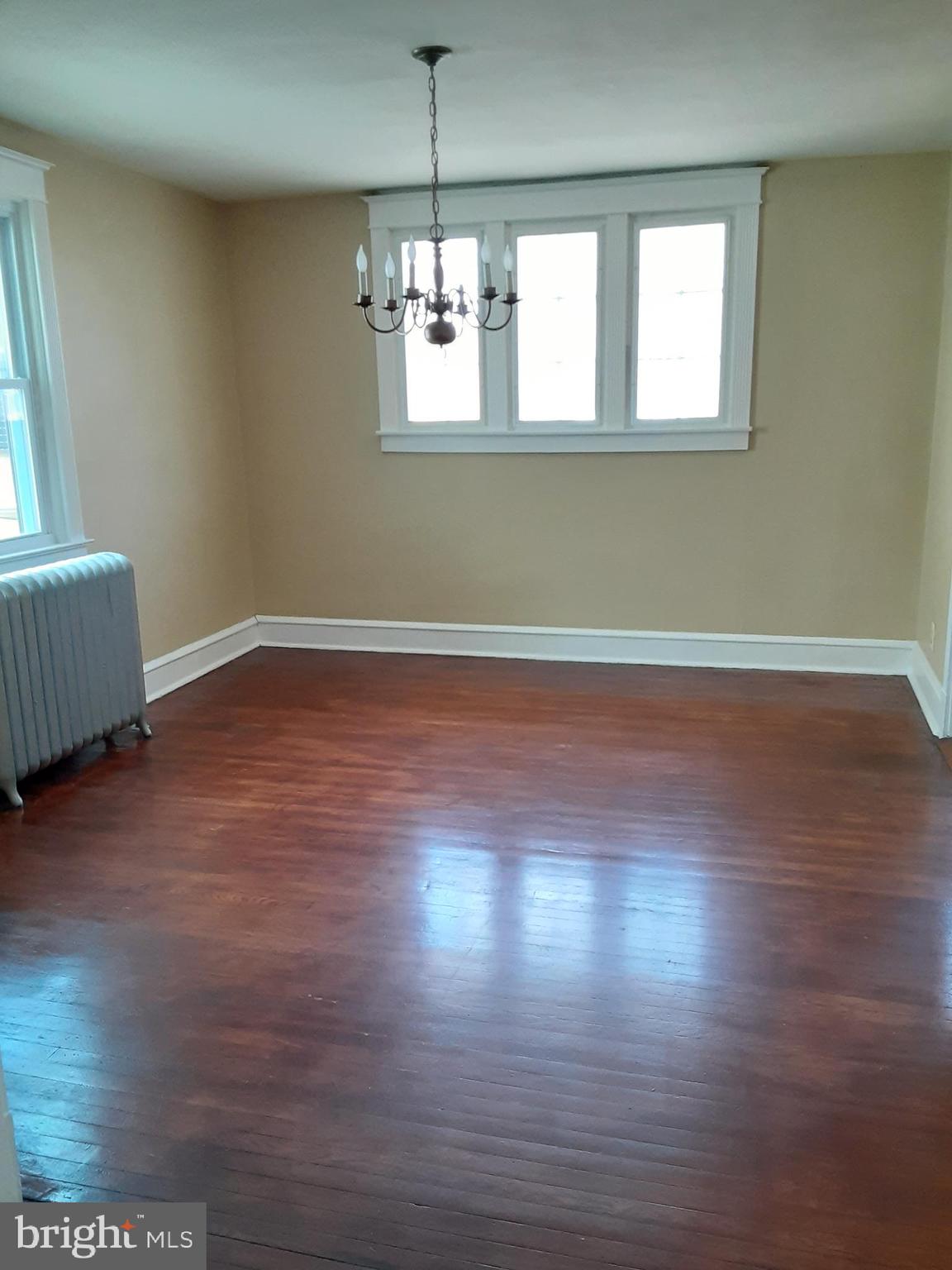 205 Shirley Road Upper Darby, PA 19082 - Photo 10 of 31 Dining Room