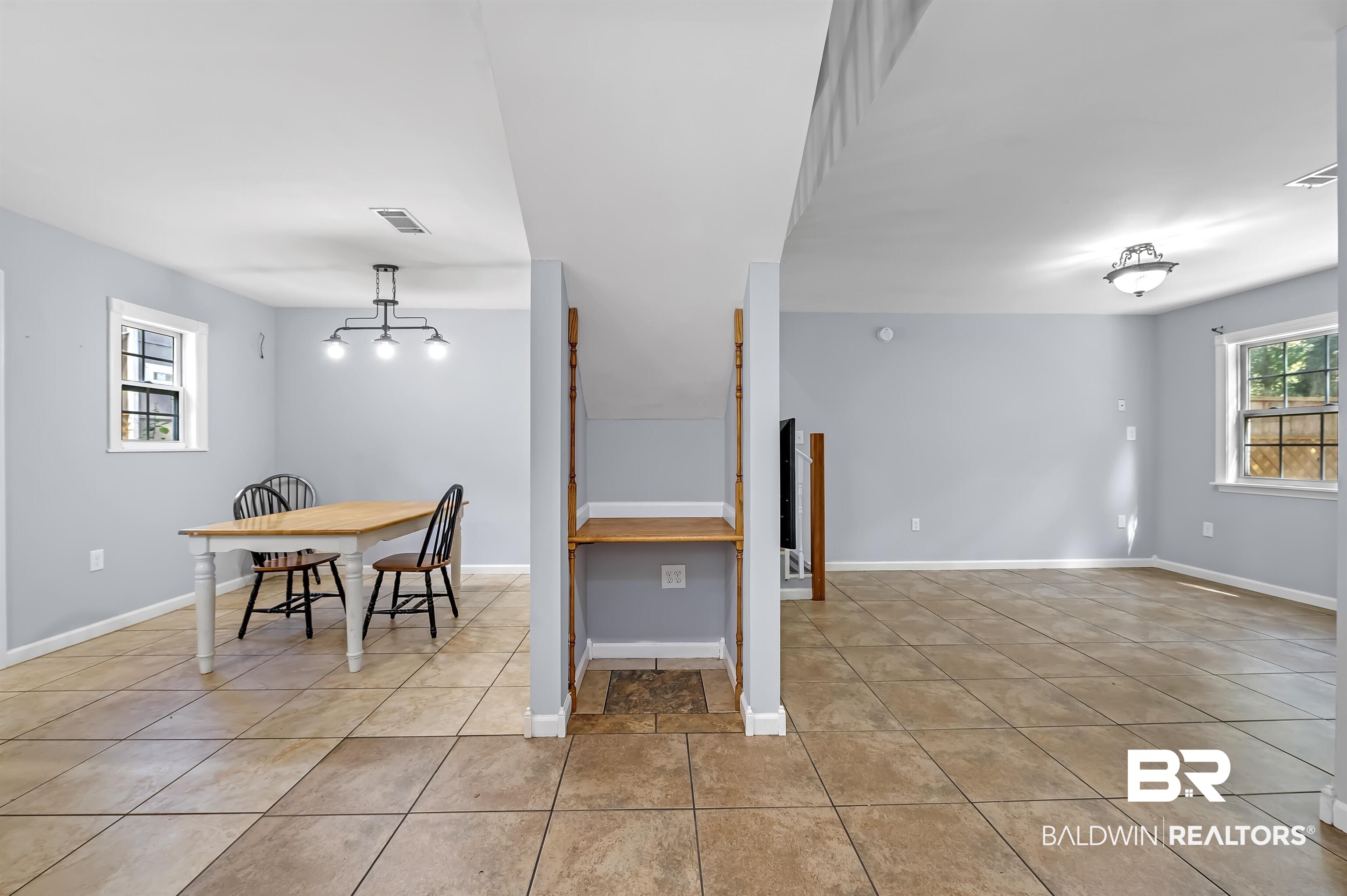 12245 Holly Street Magnolia Springs, AL 36555 - Photo 17 of 49 Dining/den