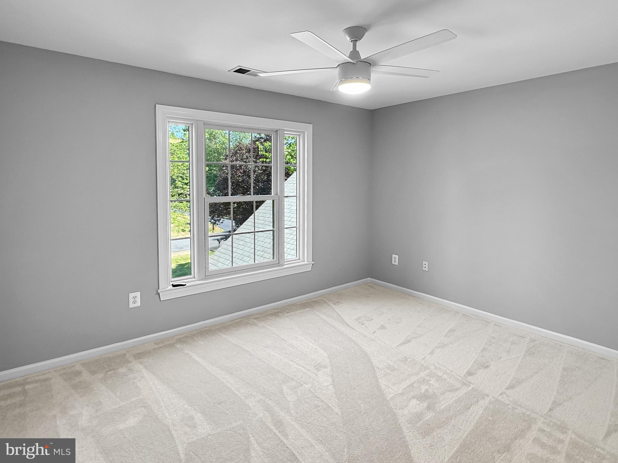 1102 Grand Hamptons Drive Herndon, VA 20170 - Photo 30 of 37