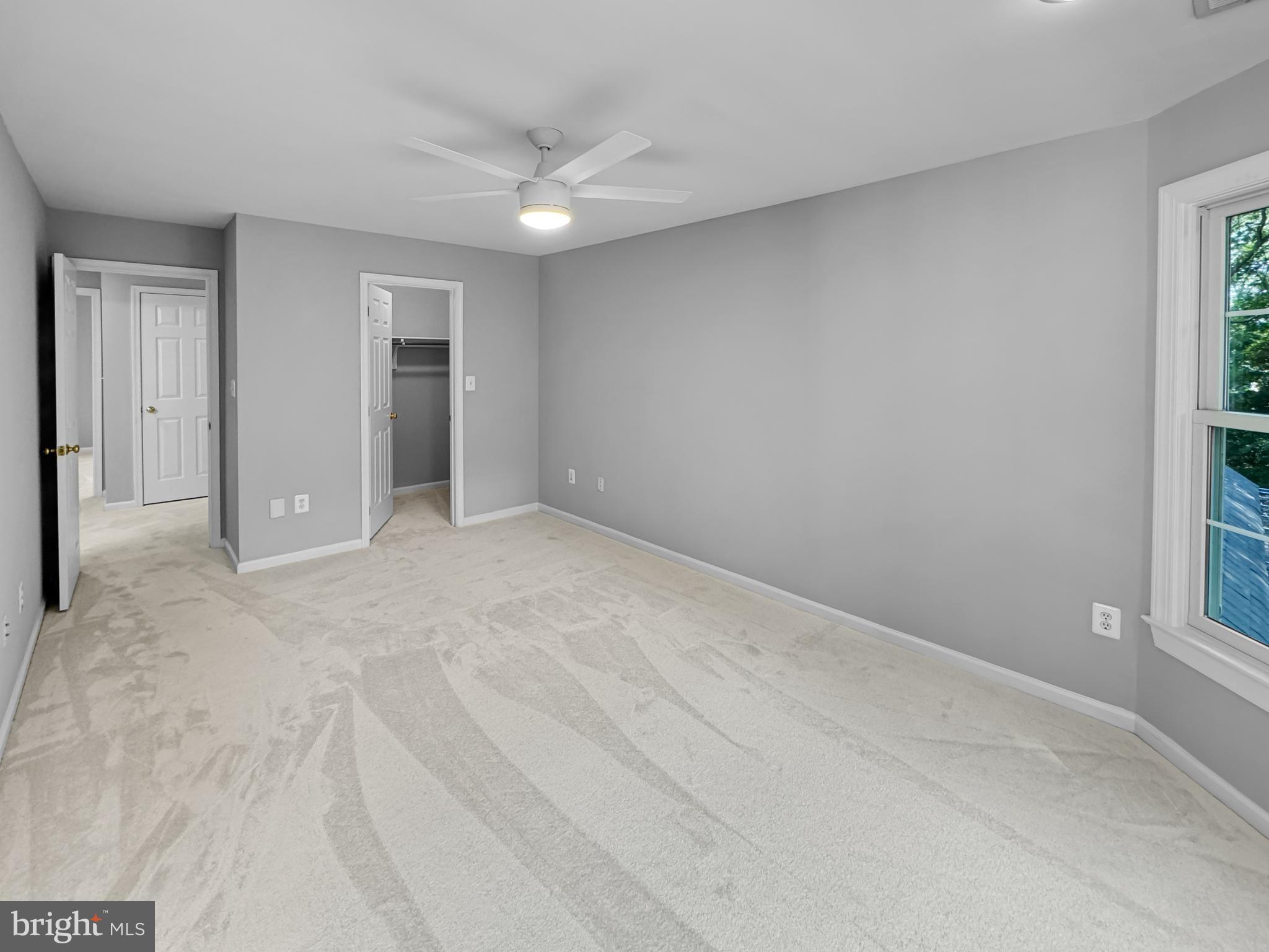 1102 Grand Hamptons Drive Herndon, VA 20170 - Photo 32 of 37