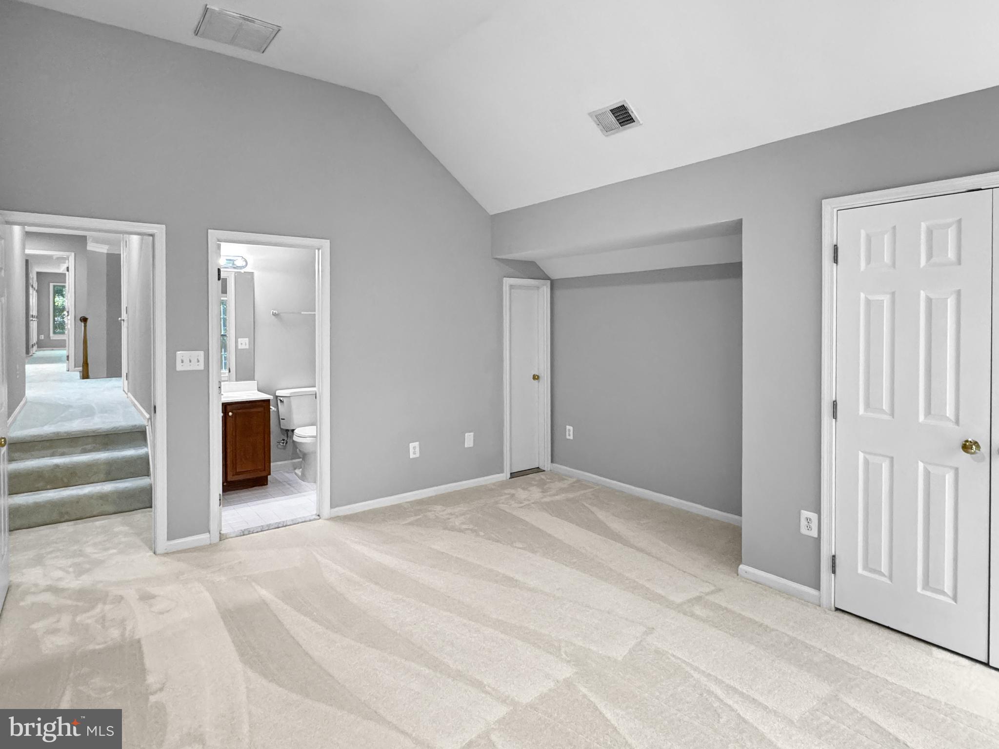 1102 Grand Hamptons Drive Herndon, VA 20170 - Photo 35 of 37