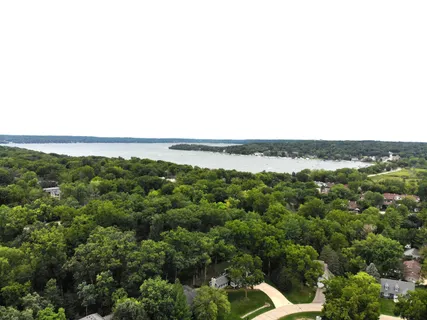 $599,000 | 537 Wiswell Drive, Williams Bay, WI 53191