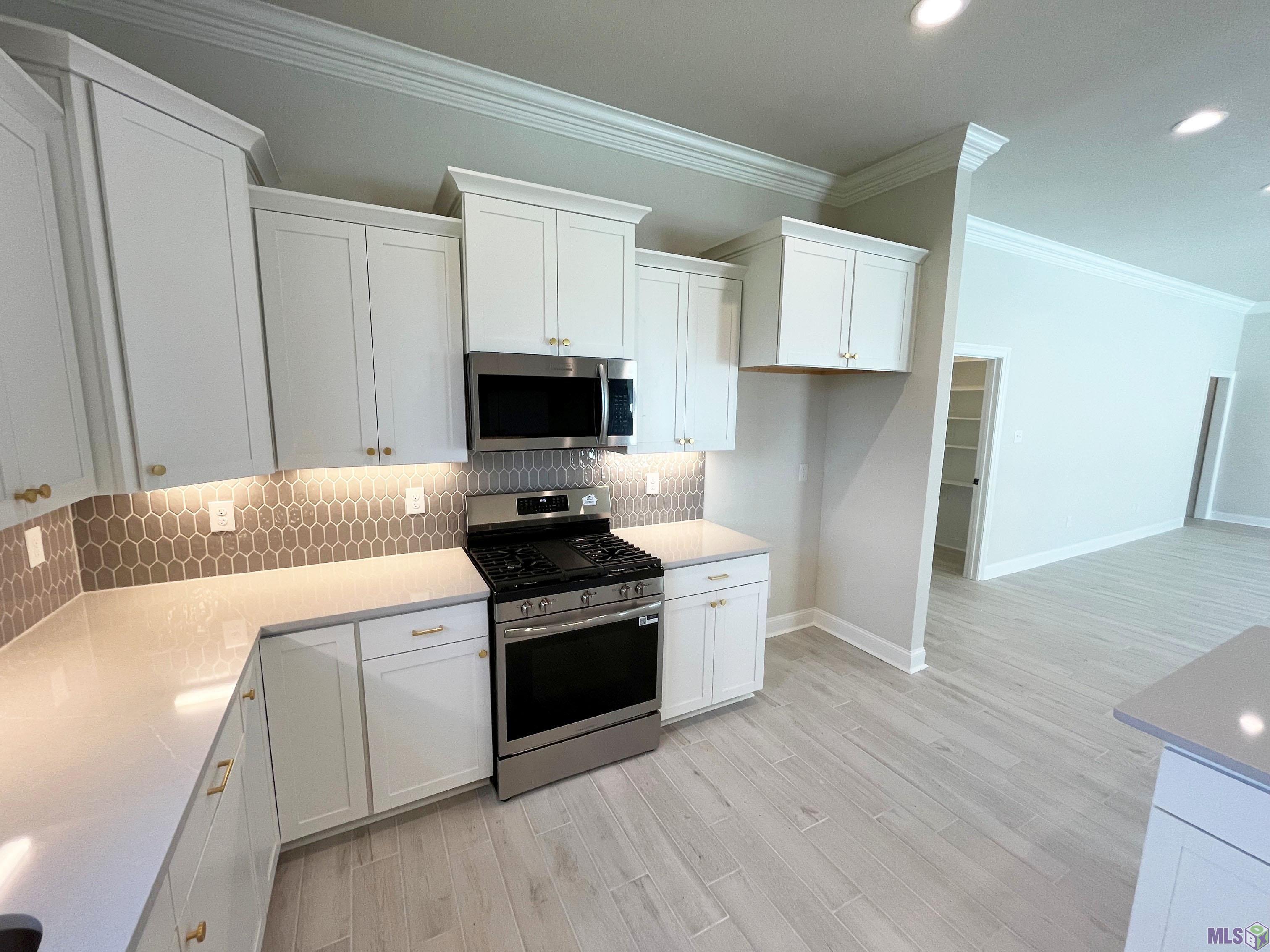 17227 Tidewater Lane Baton Rouge, LA 70810 - Photo 8 of 14