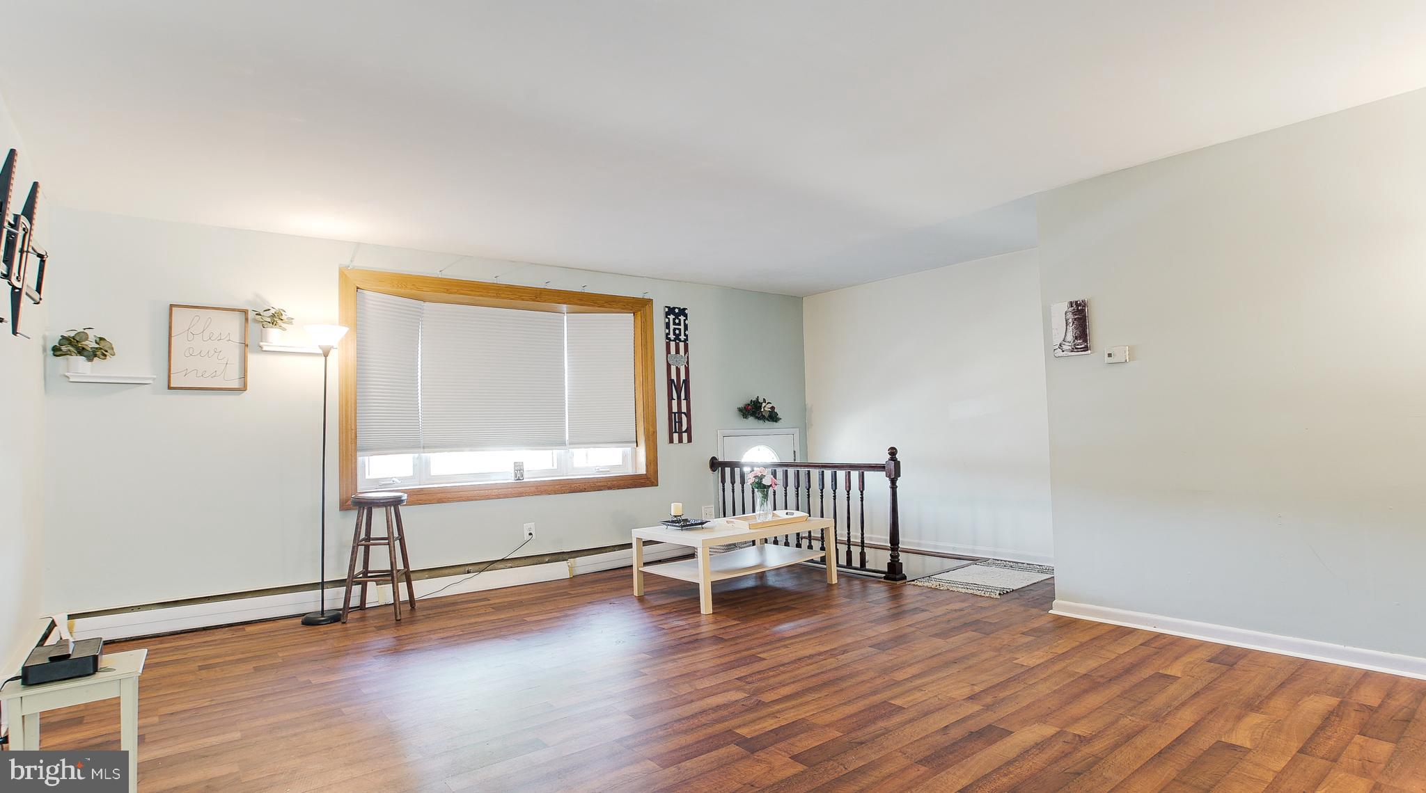 3824 Salina Road Philadelphia, PA 19154 - Photo 2 of 18 Gallery Image 2