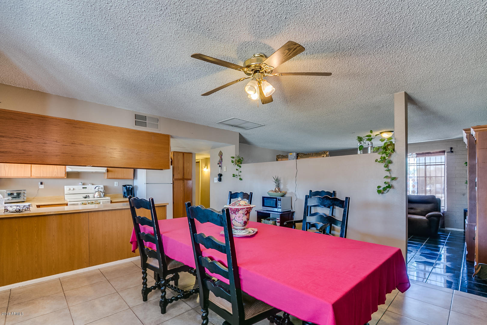 4910 West Osborn Road Phoenix, AZ 85031 - Photo 8 of 32 Osborn-010