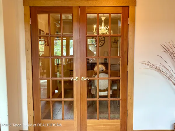 $849,000 | 189 Choke Cherry Lane, Irwin, ID 83428