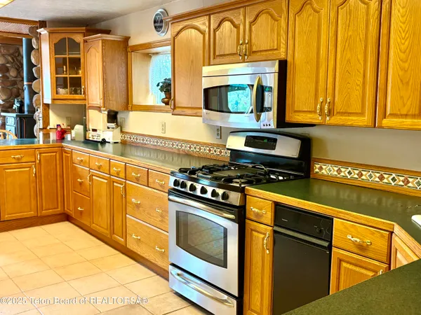 $849,000 | 189 Choke Cherry Lane, Irwin, ID 83428