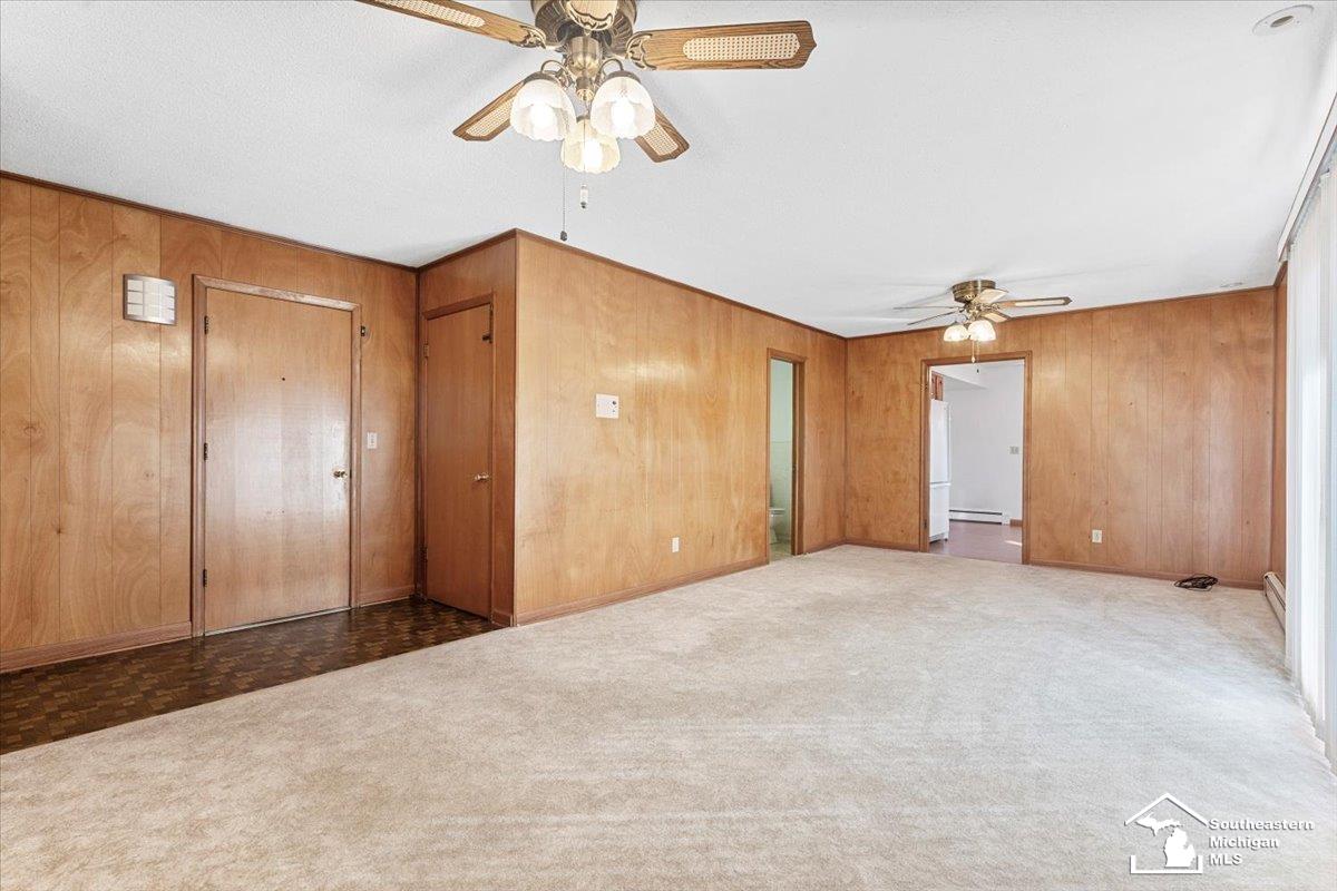 33 Calvin Street Monroe, MI 48162 - Photo 20 of 35 50194605-55b08c48-f9f2-4000-82c4-31b28b68e2d2.JPG