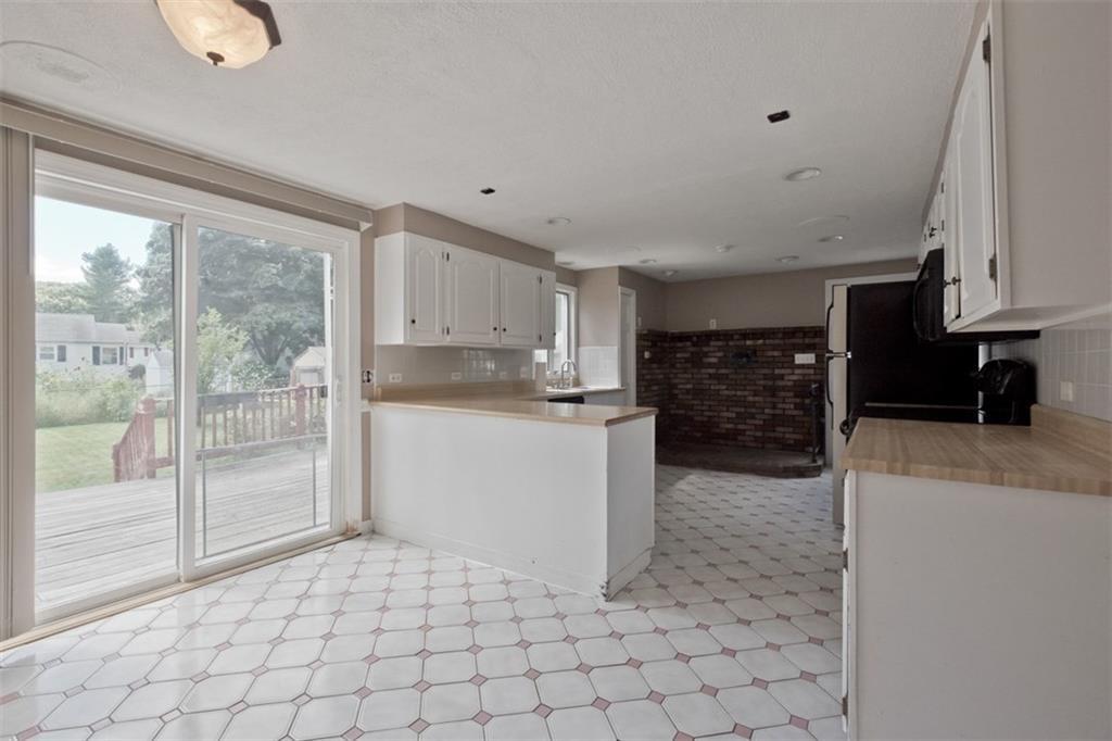 12 David Road Portland, ME 04102 - Photo 11 of 35 Photo