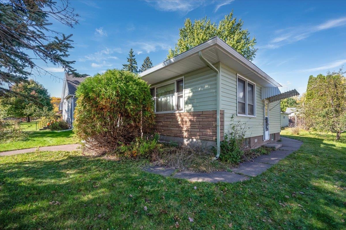 4319 Tioga Street Duluth, MN 55804 - Photo 2 of 20