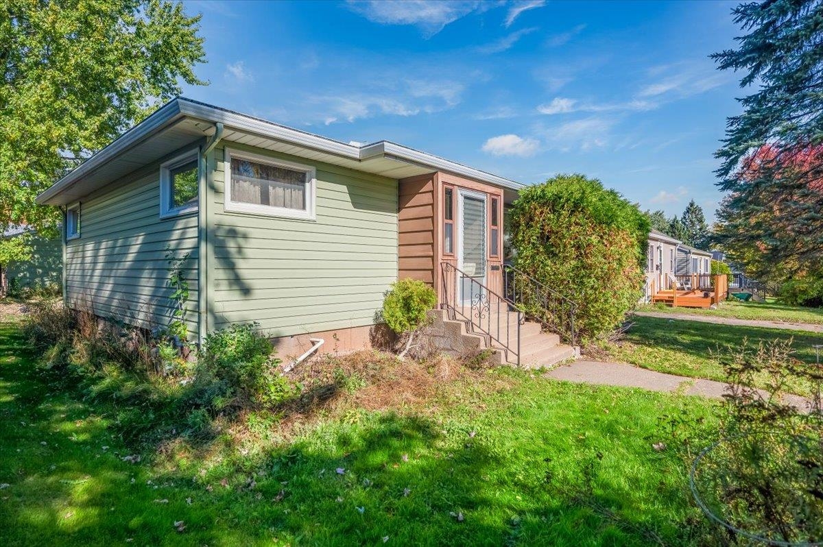 4319 Tioga Street Duluth, MN 55804 - Photo 3 of 20