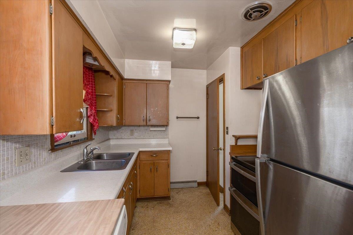 4319 Tioga Street Duluth, MN 55804 - Photo 9 of 20