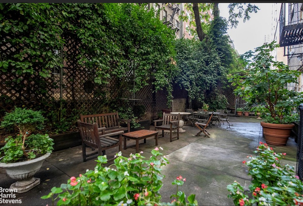 340 East 72nd Street, Unit 3N Manhattan, NY 10021 - Photo 14 of 15