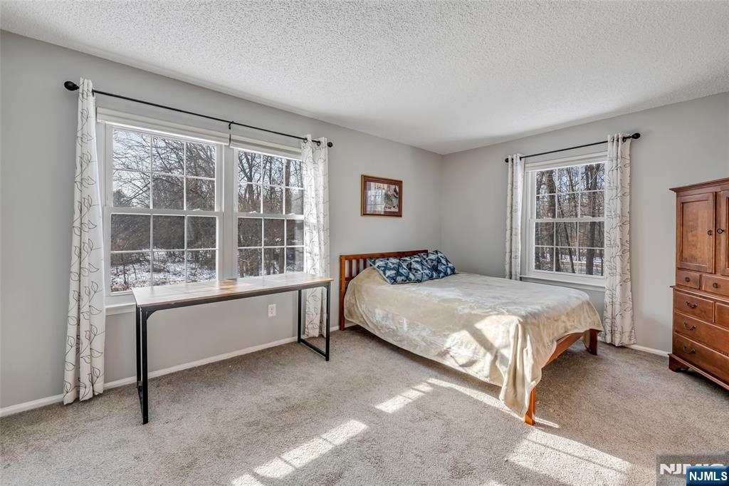 430 Poets Way, Unit 430 Mahwah, NJ 07430 - Photo 15 of 26