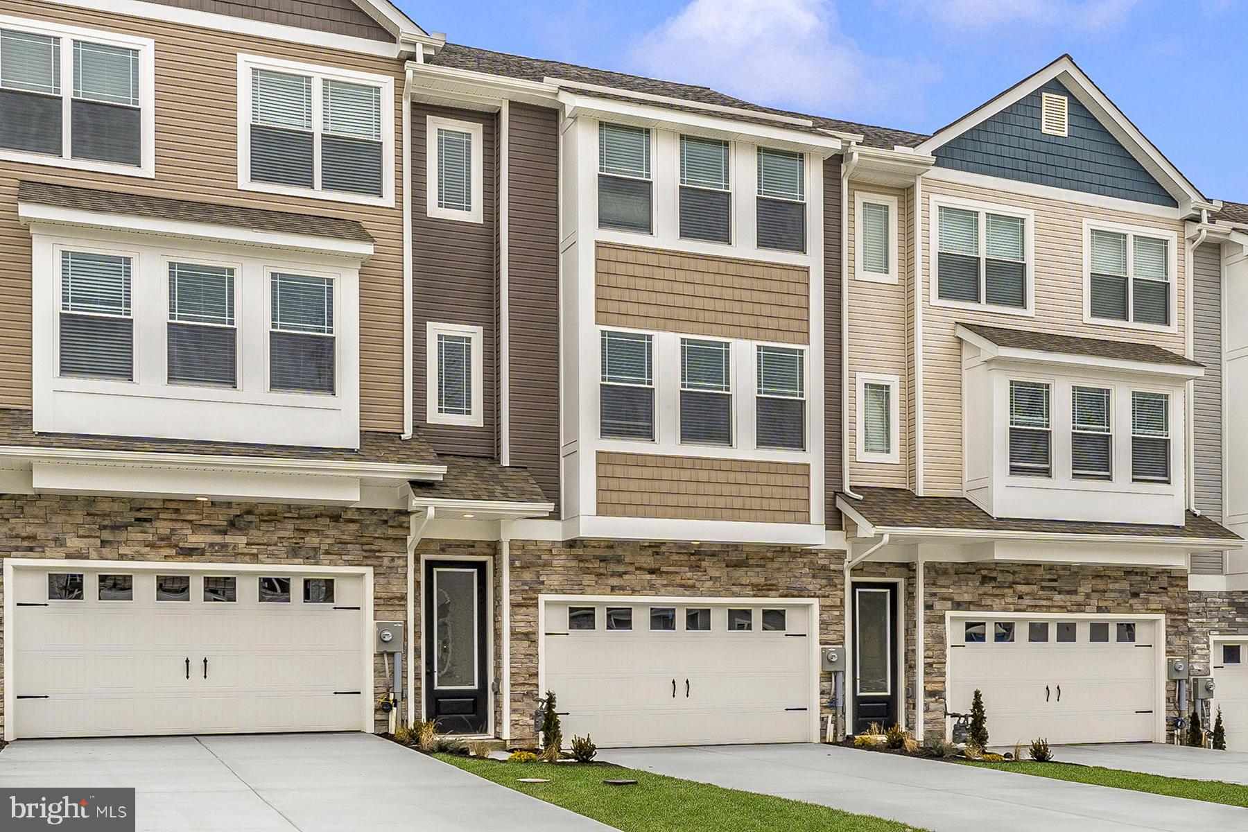 505 Iverson Road Waynesboro, PA 17268 - Photo 2 of 26 Front Exterior