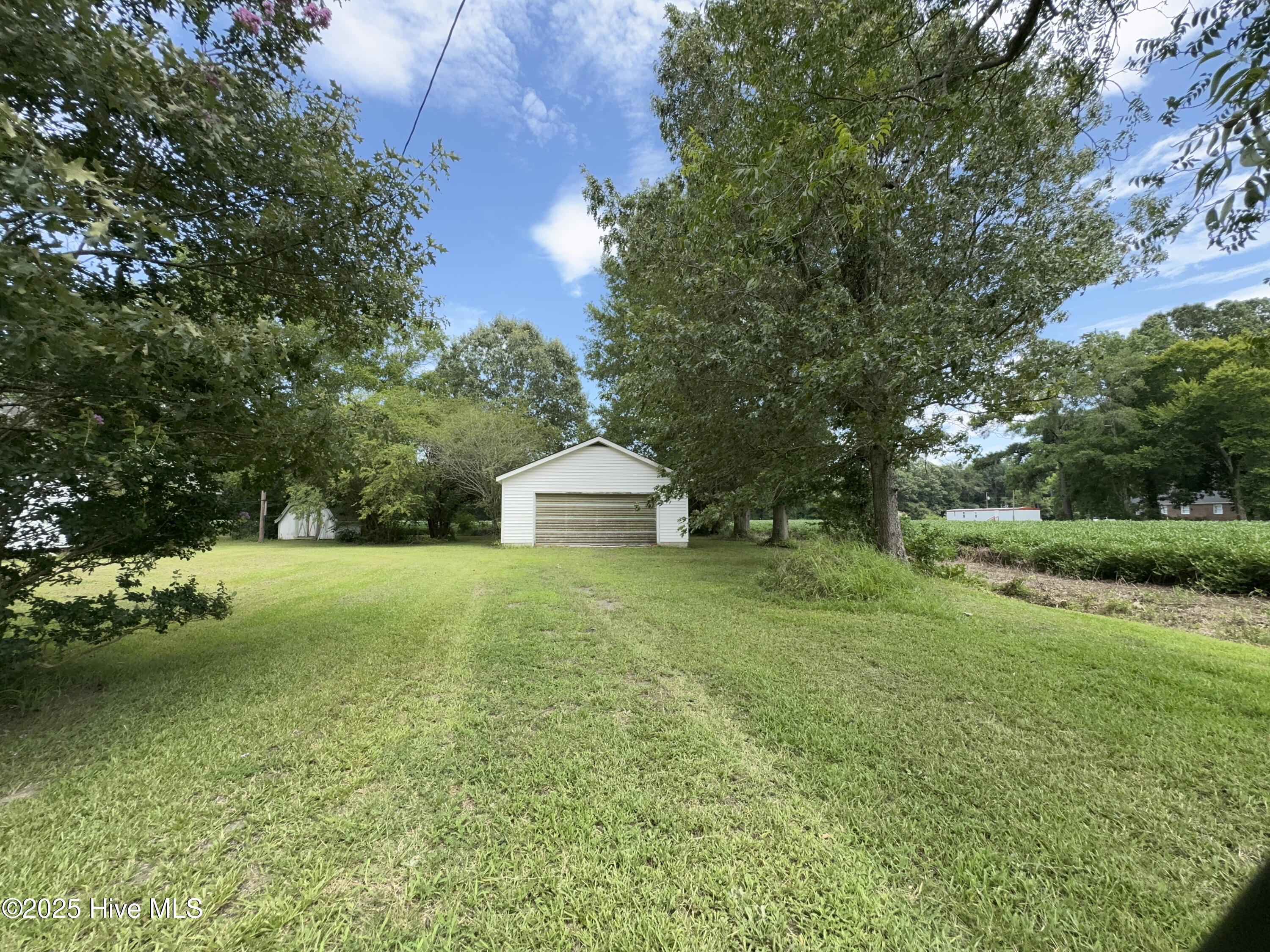 175 Union Hall Road Hertford, NC 27944 - Photo 15 of 36 Garage