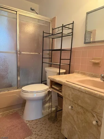 $285,000 | 39 Broadway, Unit B, Fair Lawn, NJ 07410